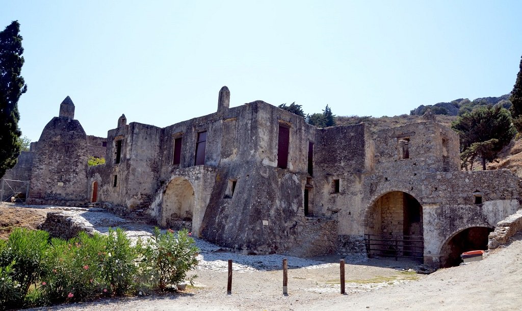 moni preveli